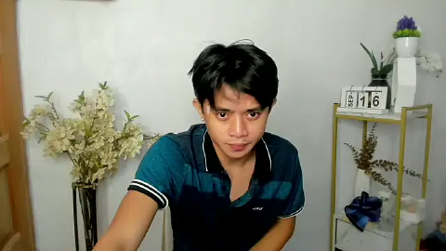 NautyBoyBrazeen 143 online show from 09-16-25, 08:21