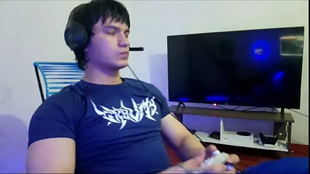 ErickWalton online show from 10-30-25, 05:20