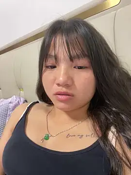 Emlyly-18 online show from 09-18-25, 11:01