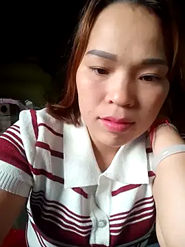 Snapshot of keobong-00 chatting on 10-26-25, 12:05 keobong-00 online show from 10-26-25, 12:05