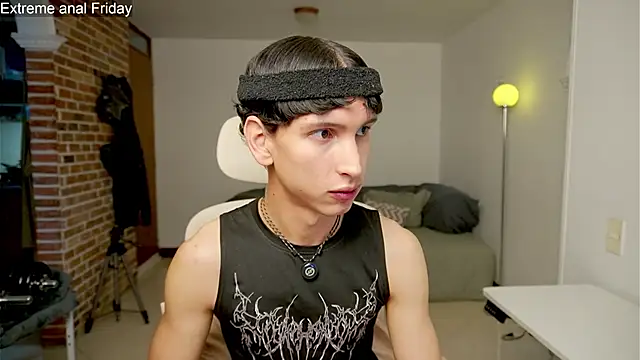 Snapshot of boream chatting on 02-27-26, 02:17 boream online show from 02-27-26, 02:17