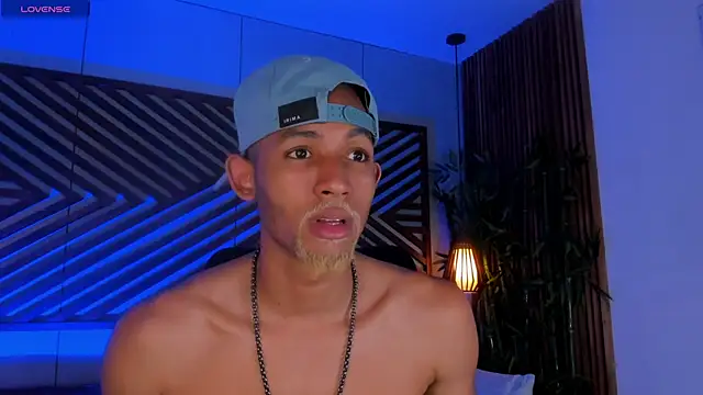 B Wild online show from 09-16-25, 03:18