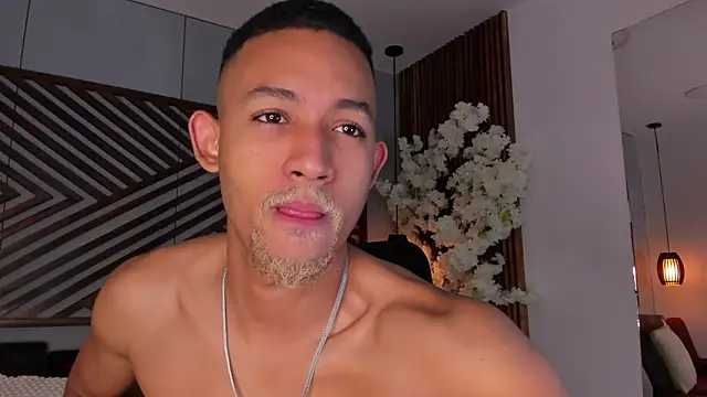 B Wild online show from 11-28-25, 03:42