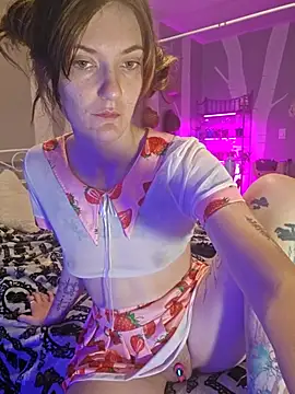 Snapshot of Blossom94 chatting on 10-03-25, 04:59 Blossom94 online show from 10-03-25, 04:59