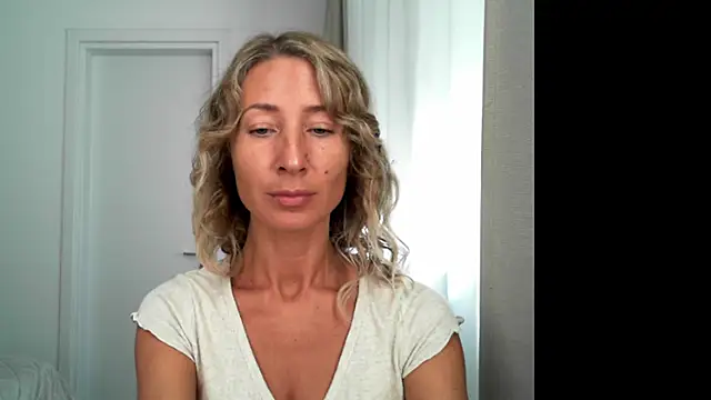 Paevoa online show from 10-21-25, 09:54