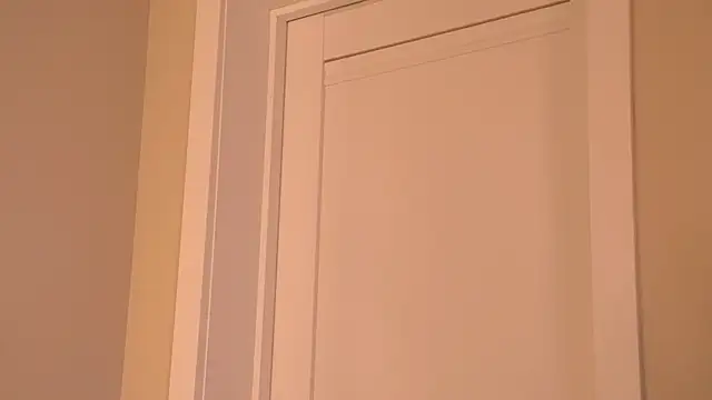 Snapshot of AnnaVelisse chatting on 10-05-25, 07:39 AnnaVelisse online show from 10-05-25, 07:39