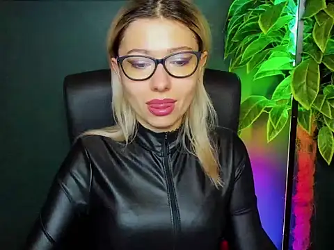 loveHeidi online show from 11-25-25, 05:29