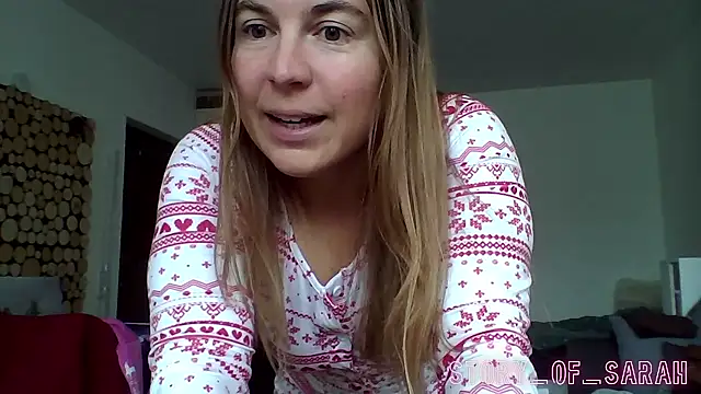 Snapshot of story_of_sarah chatting on 11-24-25, 08:47 story of sarah online show from 11-24-25, 08:47