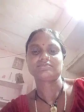 Snapshot of So_payal chatting on 09-09-25, 12:48 So payal online show from 09-09-25, 12:48