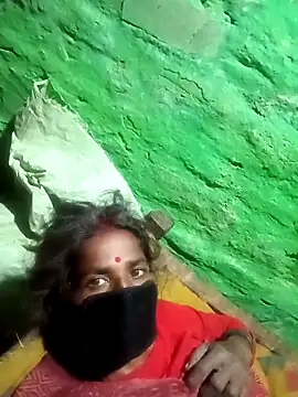 Snapshot of So_payal chatting on 10-08-25, 11:13 So payal online show from 10-08-25, 11:13