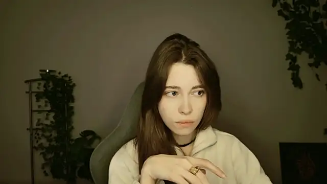 Yoka paradoXXX online show from 11-26-25, 05:08