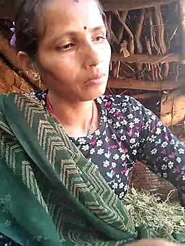 KIRTI12 HOT online show from 10-02-25, 06:31