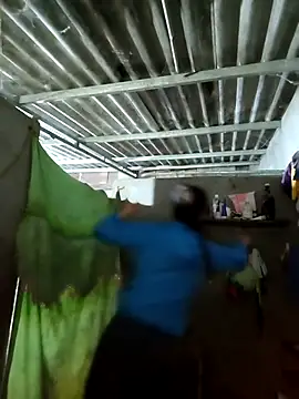 Yumyum kiw online show from 12-15-25, 12:20