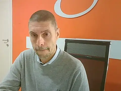 max79ve31 online show from 10-06-25, 11:51