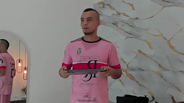 johan miller0 online show from 09-14-25, 03:49