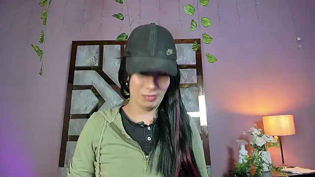 Snapshot of Electra_Gosselin chatting on 06-05-26, 12:17 Electra Gosselin online show from 06-05-26, 12:17