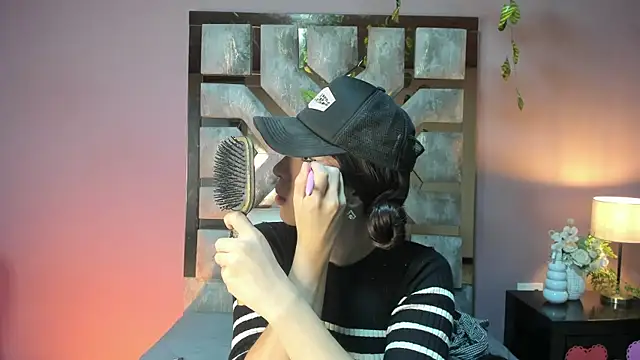 Snapshot of Electra_Gosselin chatting on 07-03-26, 12:39 Electra Gosselin online show from 07-03-26, 12:39