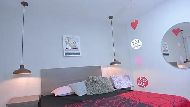 Katyrousee online show from 02-24-26, 07:01