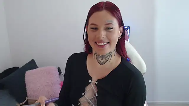 Snapshot of Maddy_Vicius19 chatting on 09-27-25, 09:31 Maddy Vicius19 online show from 09-27-25, 09:31