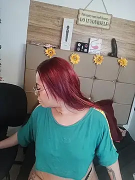 Snapshot of MIA__SPENCER chatting on 11-24-25, 09:47 MIA SPENCER online show from 11-24-25, 09:47