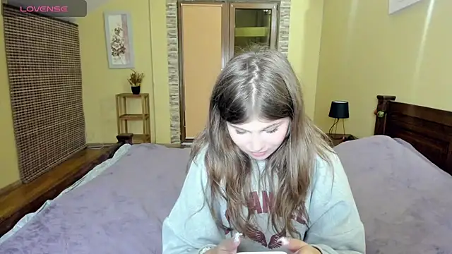 Lilly Jess online show from 09-26-25, 05:50