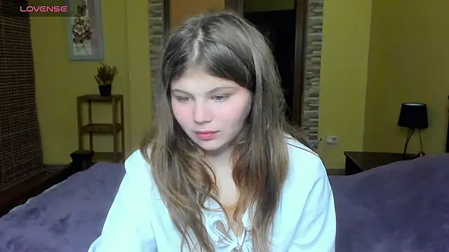 Lilly Jess online show from 10-22-25, 06:18