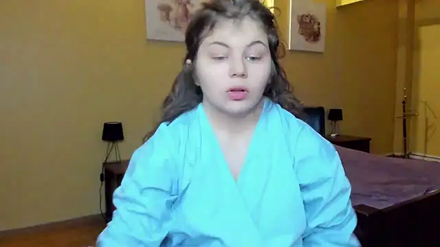 Lilly Jess online show from 11-17-25, 08:14