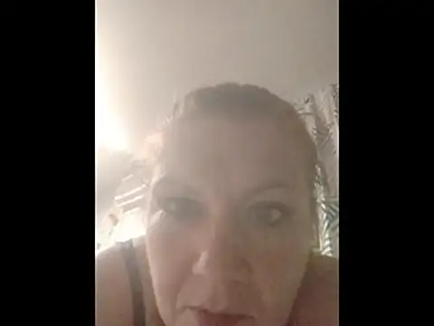 nakedgarbageperson online show from 10-29-25, 11:45