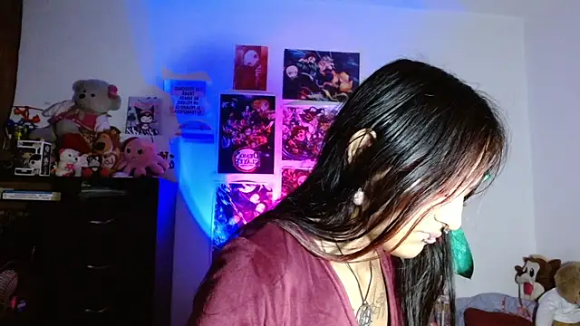 carolinerue online show from 10-14-25, 05:52