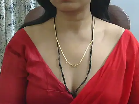 MISS SOMIYA online show from 03-28-26, 07:02