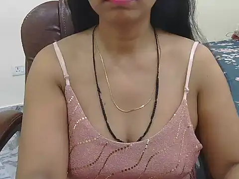 Snapshot of MISS_SOMIYA chatting on 06-21-26, 05:43 MISS SOMIYA online show from 06-21-26, 05:43