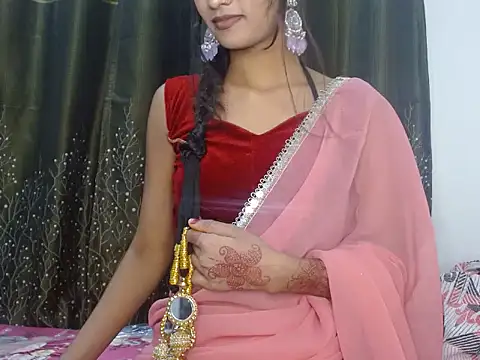 Snapshot of Drive_girl chatting on 11-19-25, 05:24 Drive girl online show from 11-19-25, 05:24