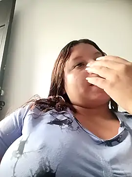 Shell Latina online show from 03-03-26, 01:28