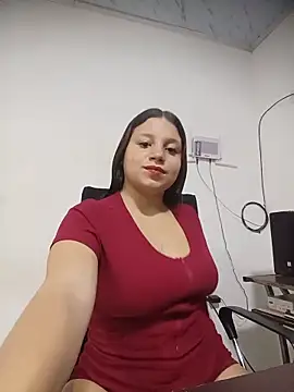 Snapshot of Shell_Latina chatting on 05-21-26, 04:41 Shell Latina online show from 05-21-26, 04:41