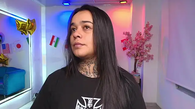 Black roseee online show from 07-18-26, 03:54