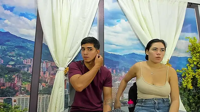 Sarahwalkerr online show from 11-30-25, 02:32