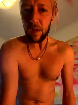 Snapshot of straight-alex_ chatting on 09-09-25, 11:10 straight-alex online show from 09-09-25, 11:10