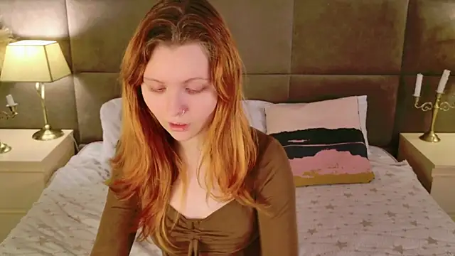 Snapshot of AlisHanson chatting on 01-19-26, 02:32 AlisHanson online show from 01-19-26, 02:32