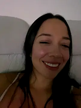 gaby wild fire online show from 10-06-25, 02:42