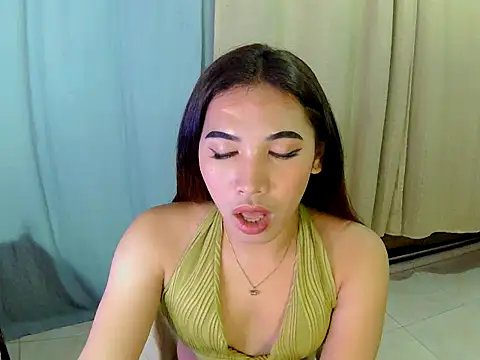 Chen Lavin online show from 10-13-25, 01:55