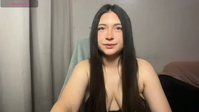 Snapshot of valentinauwu chatting on 01-09-26, 01:19 valentinauwu online show from 01-09-26, 01:19