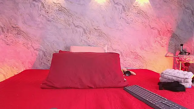 abbyrouss  online show from 10-08-25, 03:04