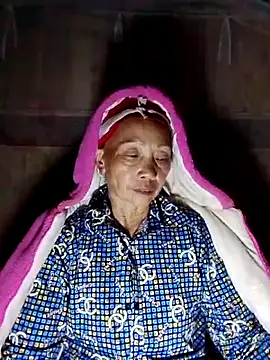 -Xuka-200 online show from 11-26-25, 11:55