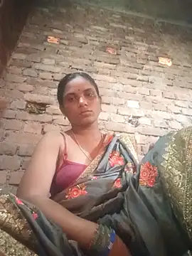 Snapshot of Notyriya7 chatting on 10-10-25, 10:03 Notyriya7 online show from 10-10-25, 10:03
