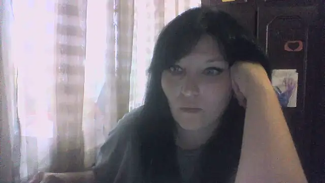 Snapshot of Breezy_88 chatting on 09-18-25, 11:12 Breezy 88 online show from 09-18-25, 11:12