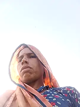 Sm sanjna online show from 09-28-25, 11:04