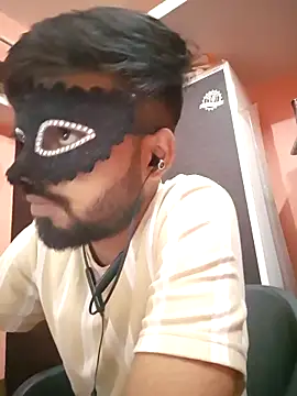 soniriyaa010101 online show from 03-18-26, 10:51