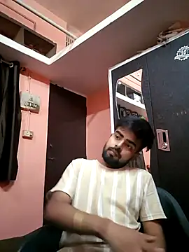 soniriyaa010101 online show from 04-06-26, 06:03