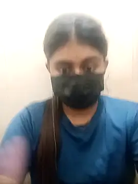 Snapshot of riya_sexy_123 chatting on 10-08-25, 08:06 riya sexy 123 online show from 10-08-25, 08:06