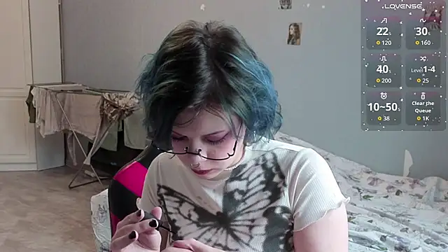 Alice Zev online show from 11-08-25, 11:43